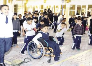 في اليوم العالمي لذوي الاحتياجات الخاصة.. خبيرة أسرية تدعو لتعزيز بيئة تعليمية دامجة ودعم الأسرة