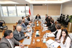 وزير الإسكان يستقبل وفد من بنك الاستثمار الأوروبي EIB لبحث تعزيز فرص التعاون المشترك