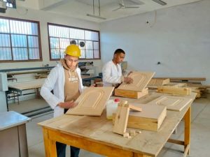 تعليم أسيوط: بدء تدريب طلاب التعليم الفنى بمراكز تدريب مديرية العمل