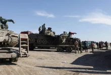 الجيش السوري يستعد لتأمين مخيم الهول بعد انسحاب "قسد" وهروب عناصر داعش