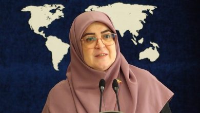 إيران تؤكد جاهزيتها العسكرية وتبقي جميع الخيارات مطروحة