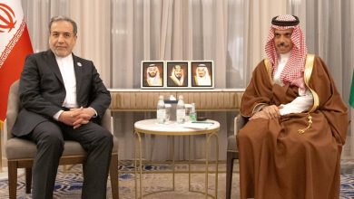 طهران تناقش مستجدات الوضع الداخلي مع الرياض وسط تحركات إقليمية