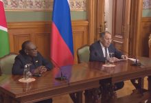 وزير الخارجية الروسي: السلام في أوكرانيا مرهون بحل جذور الأزمة