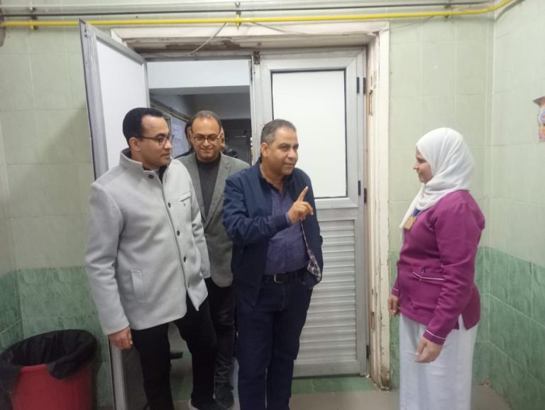 محمد جمال أحمد، وكيل وزارة الصحة بأسيوط