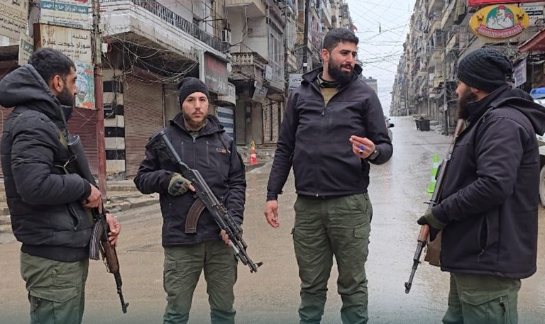 سوريا.. تصعيد عسكري في شرق حلب وسط وساطة دولية لوقف إطلاق النار