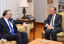 وزير خارجية مصر يبحث مع مستشار ترامب أوضاع السودان وليبيا والقرن الأفريقي