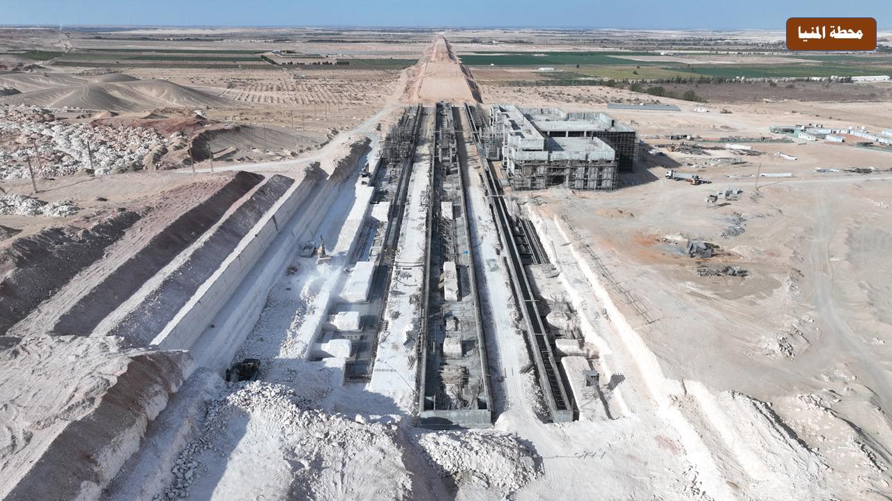 شبكة القطار الكهربائي السريع شريان التنمية الجديد لمصر