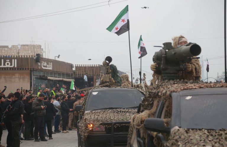 الجيش السوري يعلن حيي الشيخ مقصود والأشرفية في حلب منطقة عسكرية