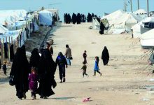 «قسد» تبرر انسحابها من مخيم الهول.. والجيش السوري يتهمها بإطلاق عناصر داعش