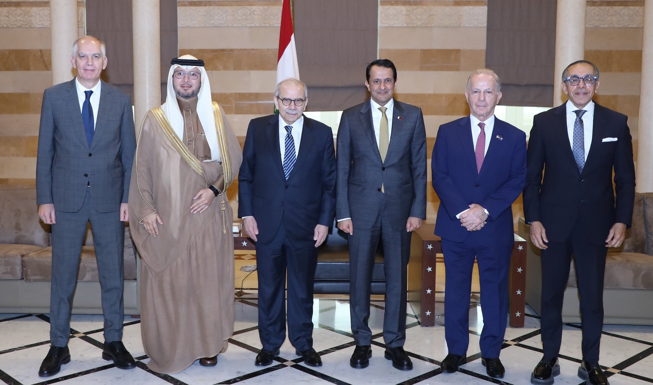 السفير المصري في لبنان: دعم اللجنة الخماسية مرتبط بالإصلاحات الاقتصادية