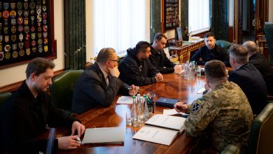 زيلينسكي: أوكرانيا حددت رؤيتها لإنهاء الحرب وروسيا ملزمة بالرد الواضح