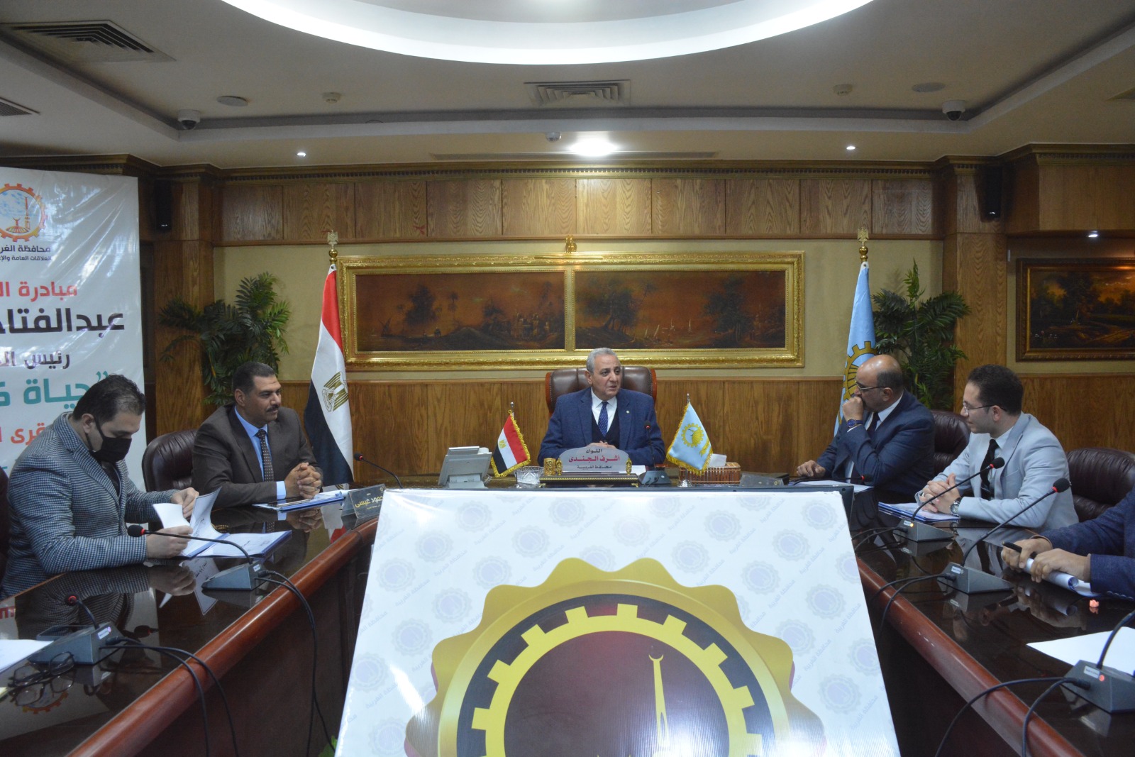 محافظ الغربية لسائقي الـ”توك توك” غير مصرح بسير أي مركبة غير مُسجلة عقب انتهاء المهلة