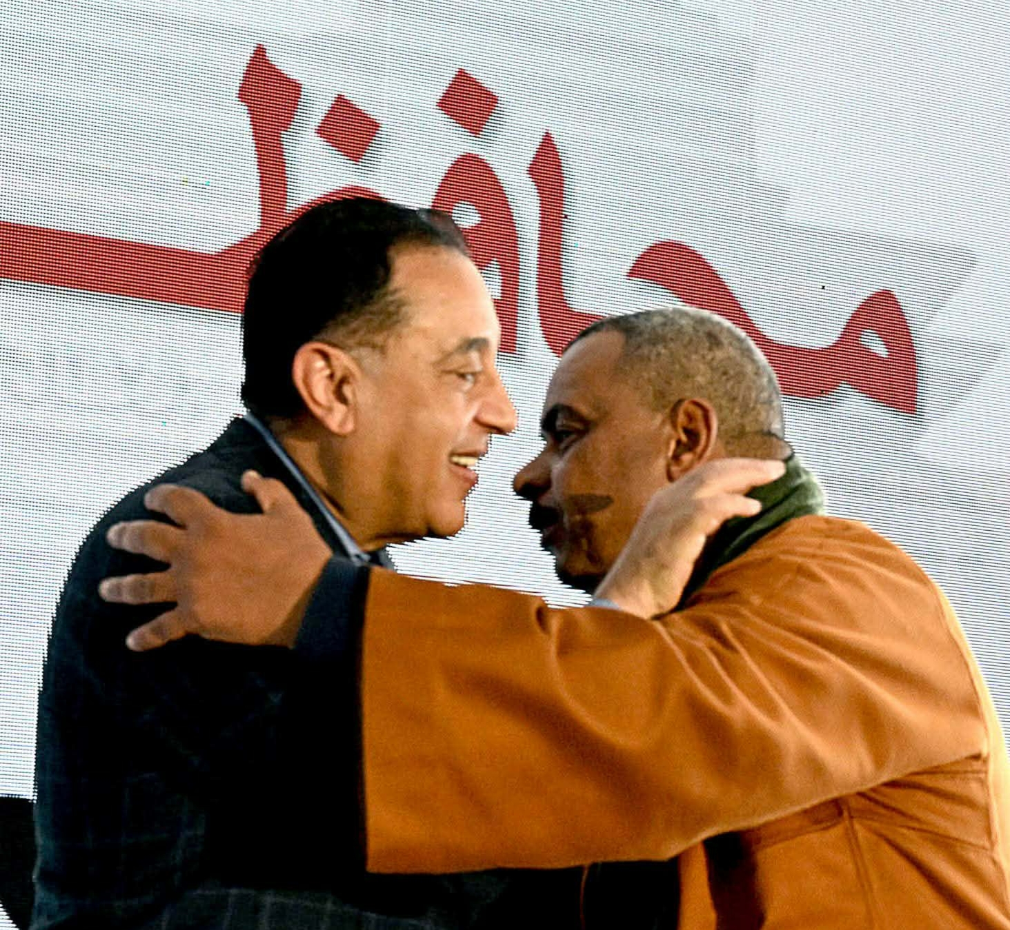 رئيس الوزراء يسلم عقود وحدات «بديل الإيواء» بالمنيا