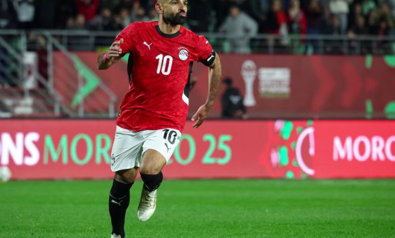 محمد صلاح بقميص منتخب مصر