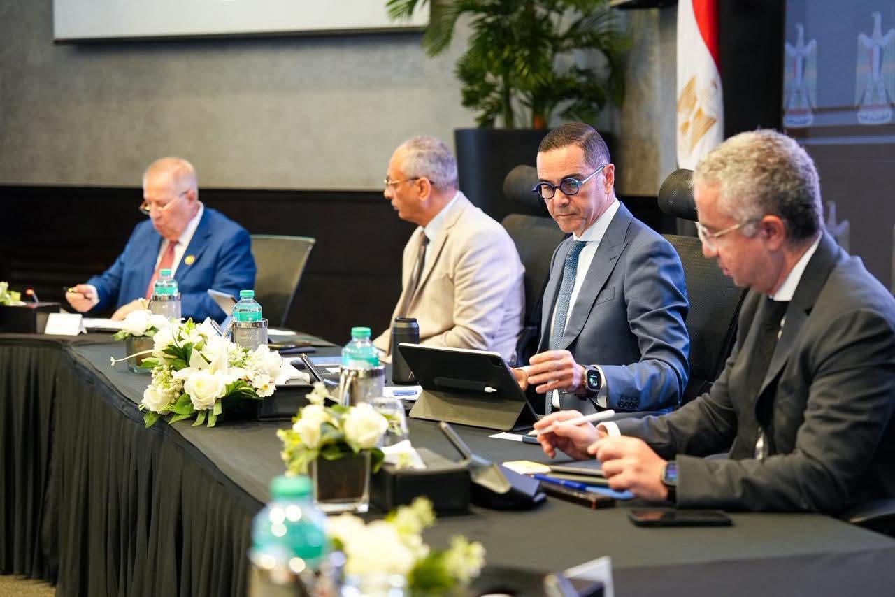 وزير الاستثمار: حوافز ضريبية وتوطين للخدمات بالمحافظات لتعزيز الاستثمار المحلي