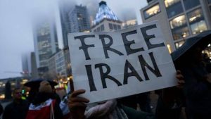 إسرائيل تنفي مشاركتها في أي مخطط أمريكي لضربة عسكرية ضد إيران