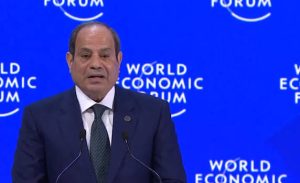 الرئيس السيسي يلتقي ترامب على هامش منتدى دافوس لبحث الشراكة الاستراتيجية والقضايا الإقليمية
