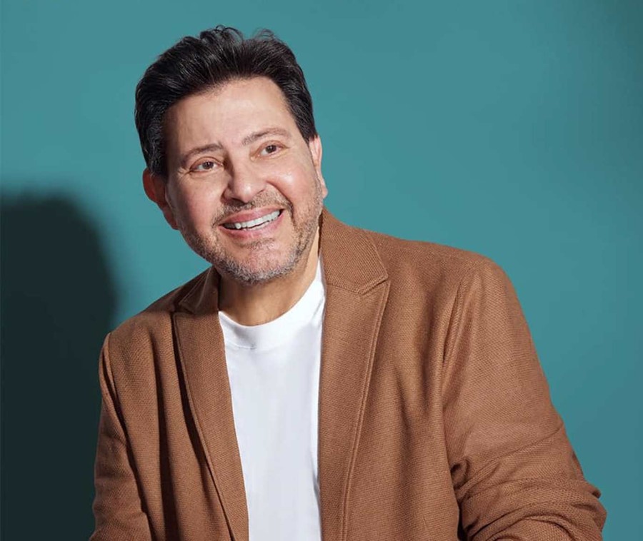 حقيقة امتلاك هاني شاكر ثروة مالية ضخمة