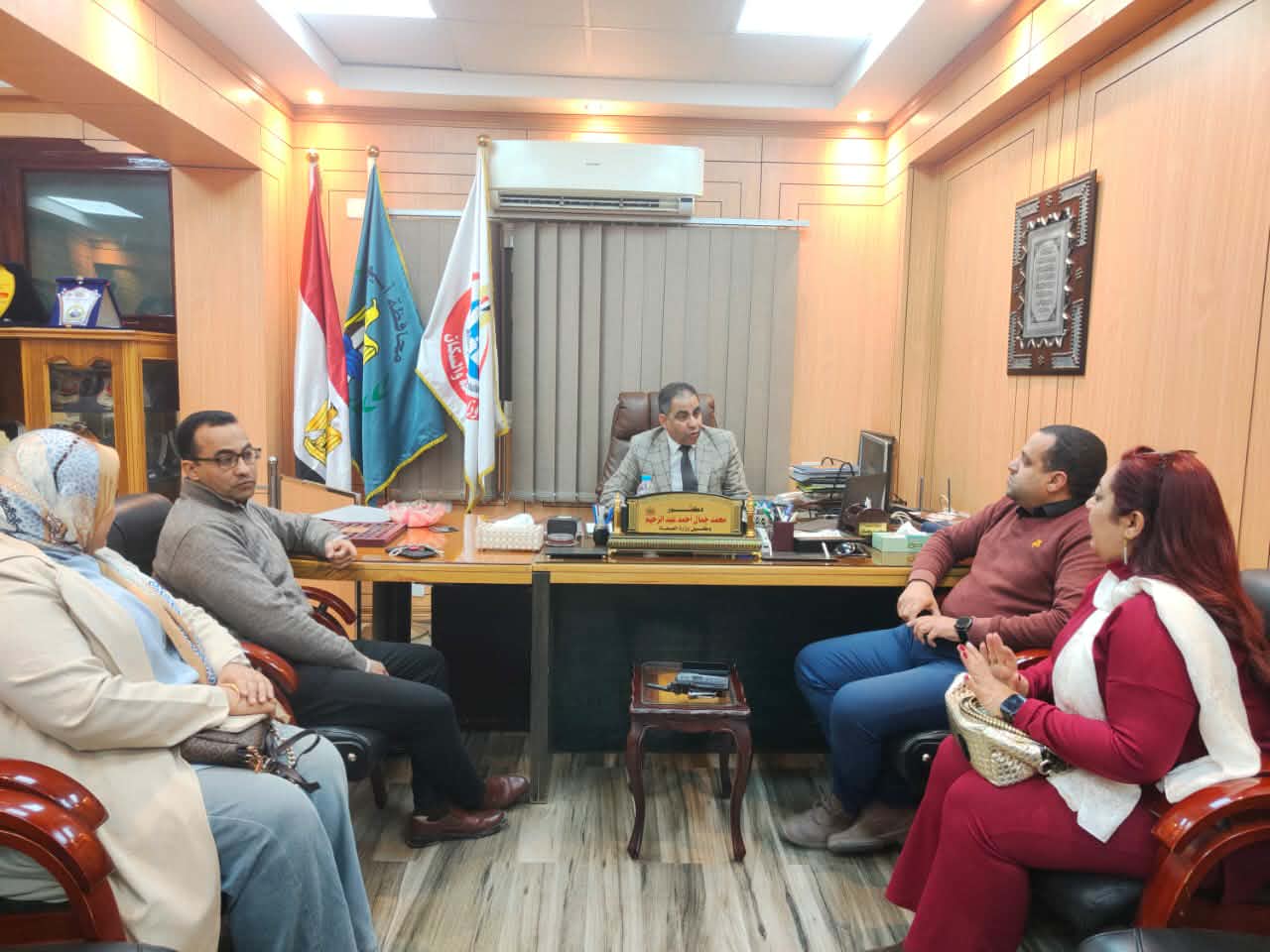 في أول يوم عمله.. وكيل صحة أسيوط يعلن بدء تجهيز مستشفى لإجراء عمليات زراعة القرنية