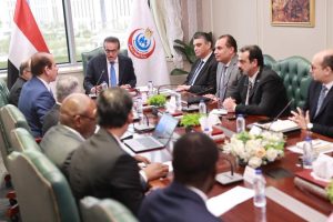 وزير الصحة يبحث مع المعهد الدولي للقاحات تعزيز الشراكة وتوطين صناعة اللقاحات