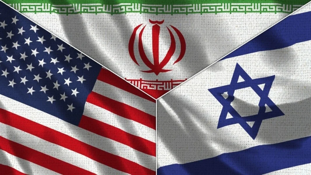 أكسيوس: مسؤول استخباراتي إسرائيلي يطلع واشنطن على معلومات عن إيران