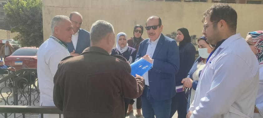 نائب وزير الصحة يتفقد مستشفيات حلوان العام والمنيرة والحوض المرصود)