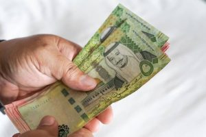 أسعار الريال السعودي في مصر اليوم الإثنين