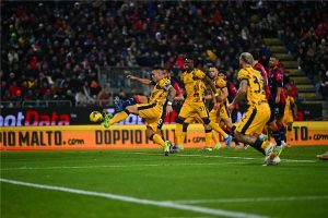 ميلان يفتتح منافسات الجولة الـ 18 من الدوري الإيطالي أمام كالياري