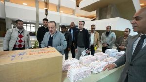 تسليم 20 ألف سرنجة تبرعا لدعم منظومة التأمين الصحي بأسيوط