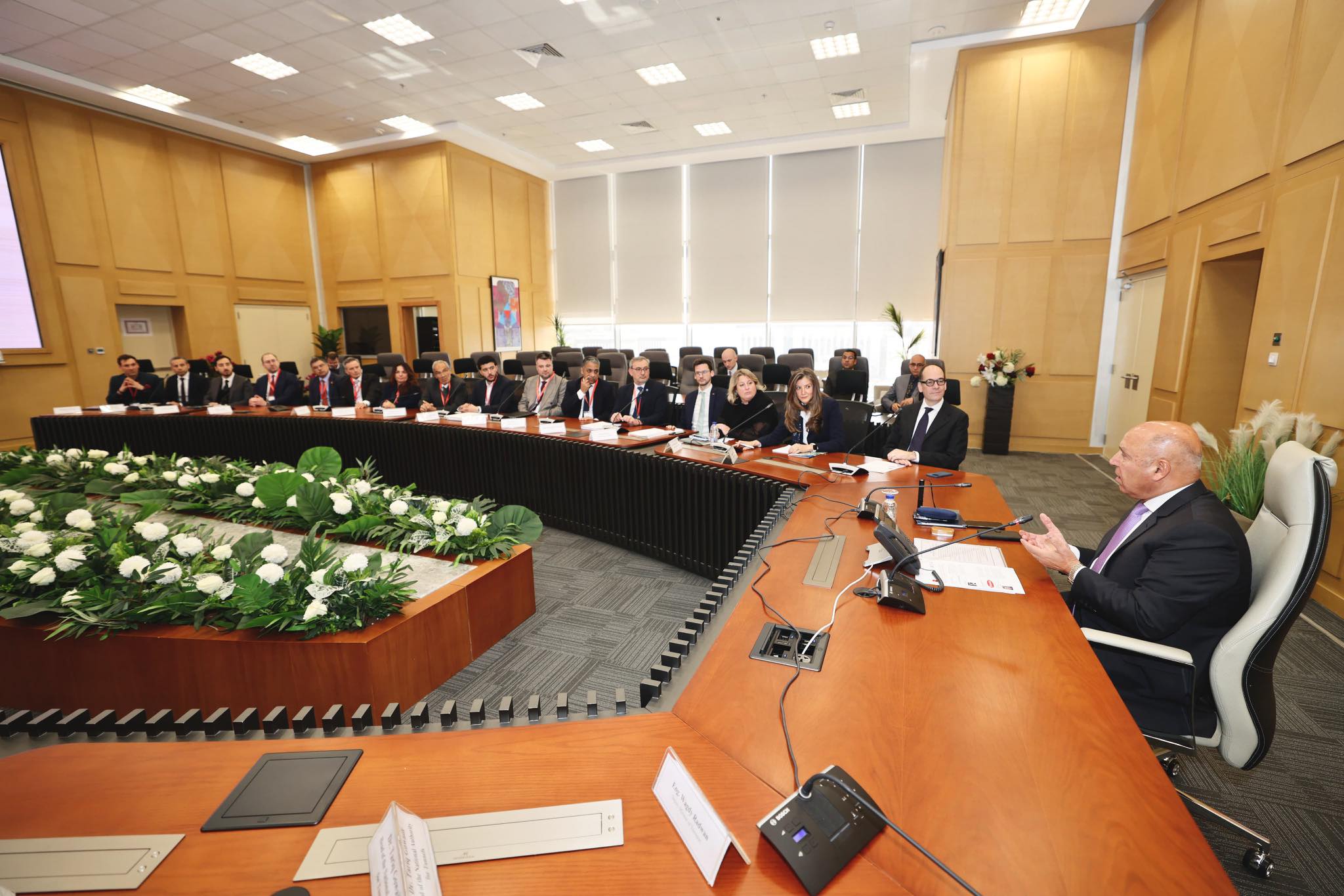 شراكة مصرية نمساوية لتوطين صناعات السكك الحديدية