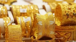 أسعار الذهب والفضة تتراجع عالميًا مع جني الأرباح.. والأسواق تترقب