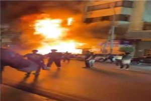 التحفظ على مالك مطعم شهير نشب به حريق في مصر الجديدة