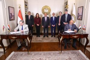 توقيع مذكرة تفاهم لتنفيذ مشروع إدارة ومعالجة المخلفات الصلبة في شبرامنت