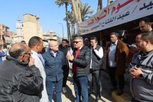 محافظ الجيزة يتفقد سوق “اليوم الواحد” بالحوامدية