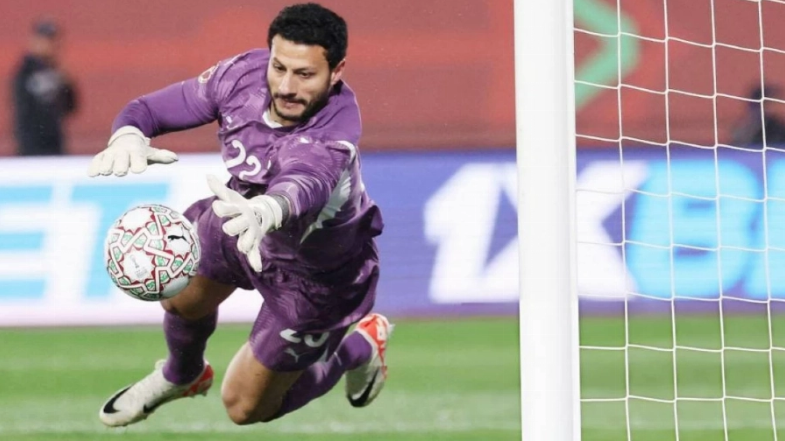 أنباء من داخل معسكر الفراعنة .. الشناوي يعلن اعتزاله اللعب الدولي