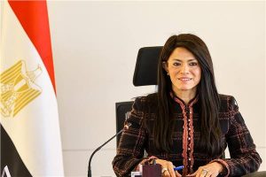 وزيرة التخطيط تهنئ البابا تواضروس الثاني والمصريين بعيد الميلاد