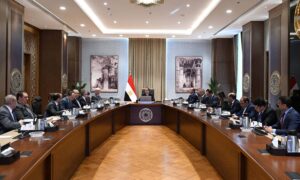 مدبولي يستعرض التقديرات الأولية للموازنة العامة