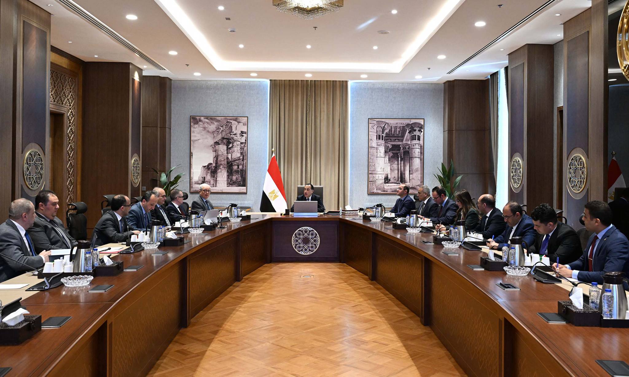 مدبولي يستعرض التقديرات الأولية للموازنة العامة