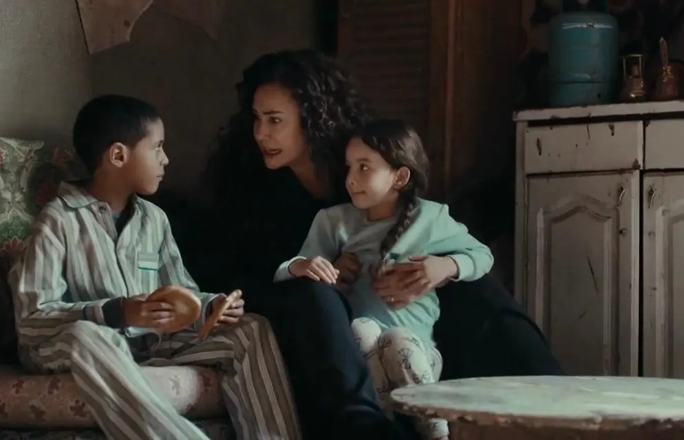 هند صبري تخطو أولى خطواتها بعالم المخدرات في مسلسل منّاعة