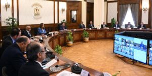 مدبولي يوجه بتعزيز التواصل مع  أعضاء “النواب والشيوخ”