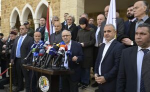 رئيس الوزراء اللبناني: الاعتداءات الإسرائيلية تنتهك سيادة لبنان