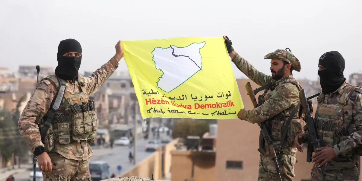 قوات سورية الديمقراطية تتهم دمشق بالتورط في فوضى مخيم الهول