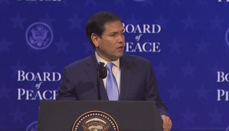 وزير الخارجية الأمريكية: واشنطن تقود رؤية استراتيجية لإعادة إعمار غزة