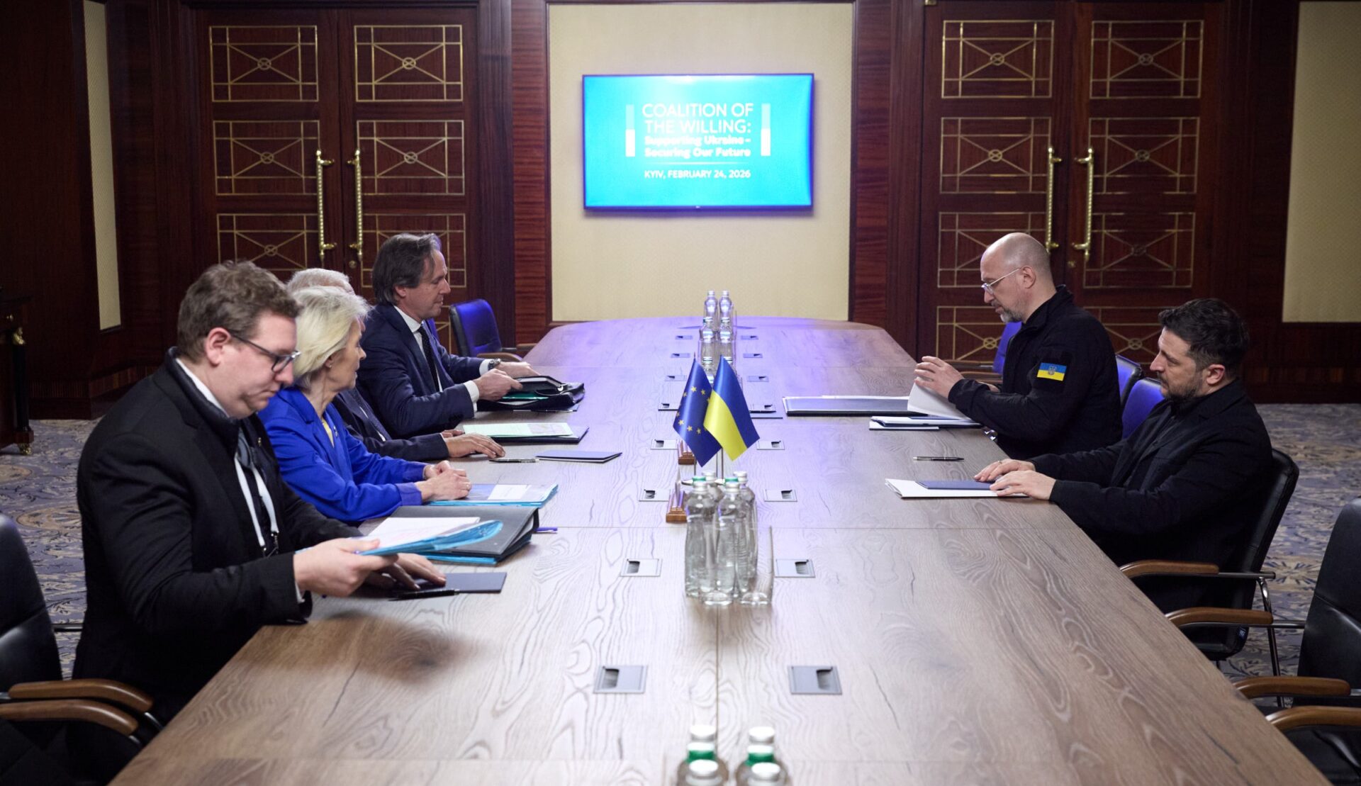 أوكرانيا تتمسك بخيار الانضمام للاتحاد الأوروبي بعد أربع سنوات من الحرب