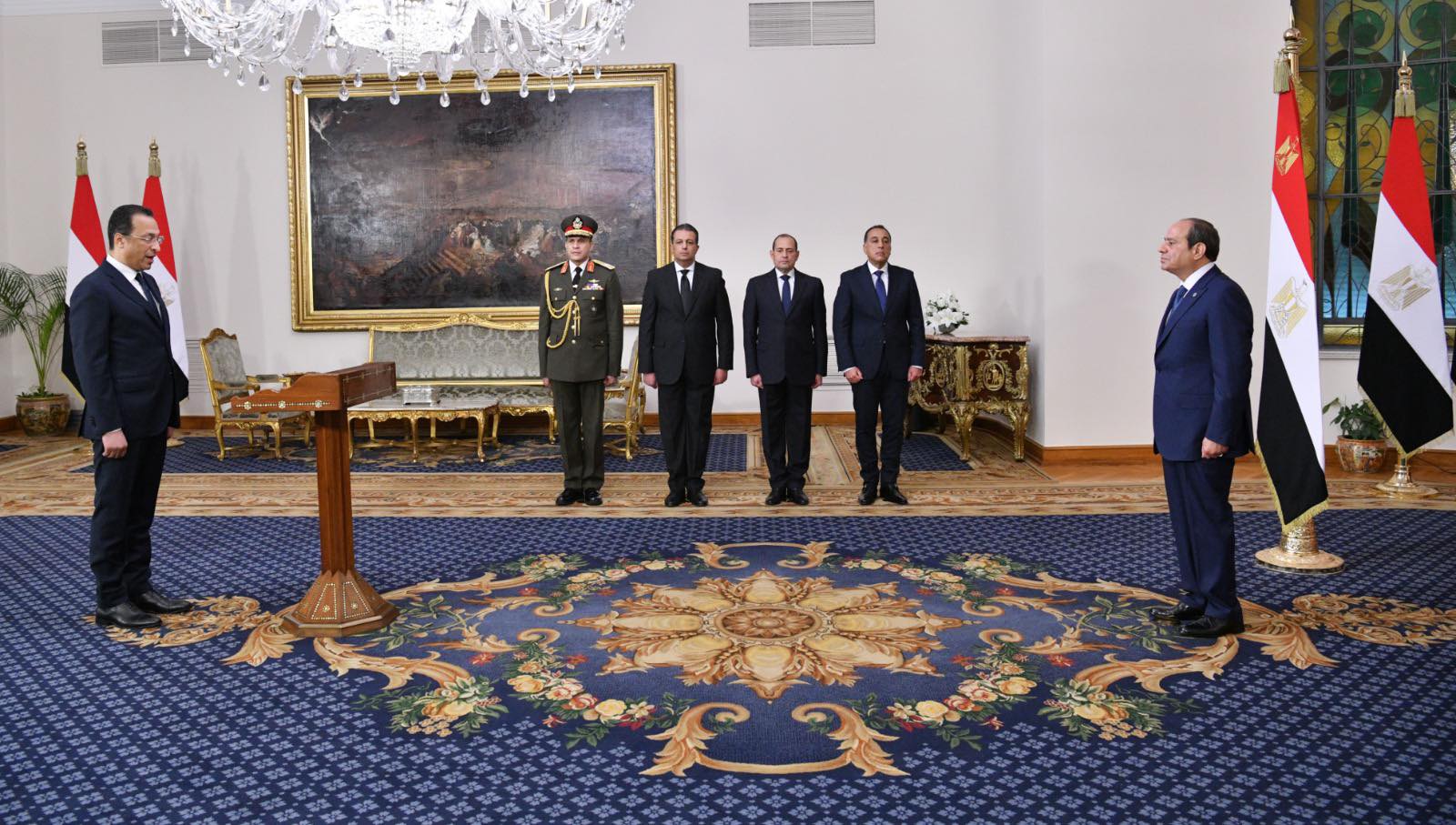 وزير الاتصالات: التوسع في الخدمات الرقمية والذكاء الاصطناعي أولوية الوزارة