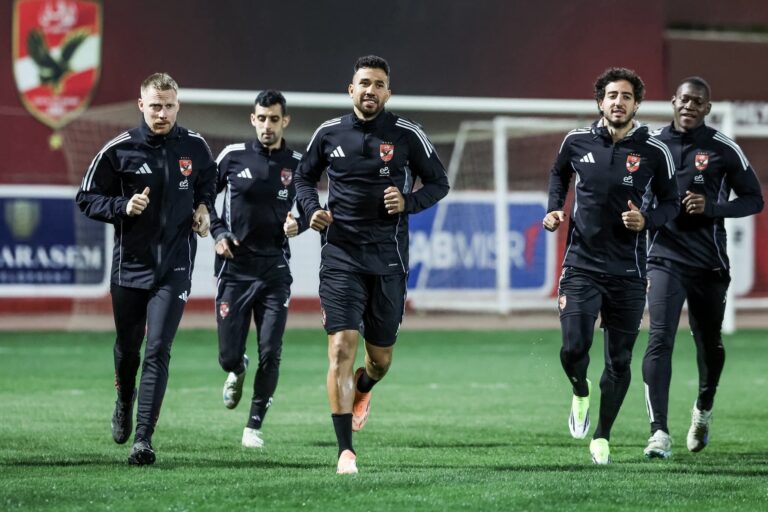 لاعبي الاهلي من التمرين الاخير