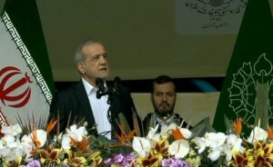 الرئيس الإيراني: لا نسعى لامتلاك السلاح النووي