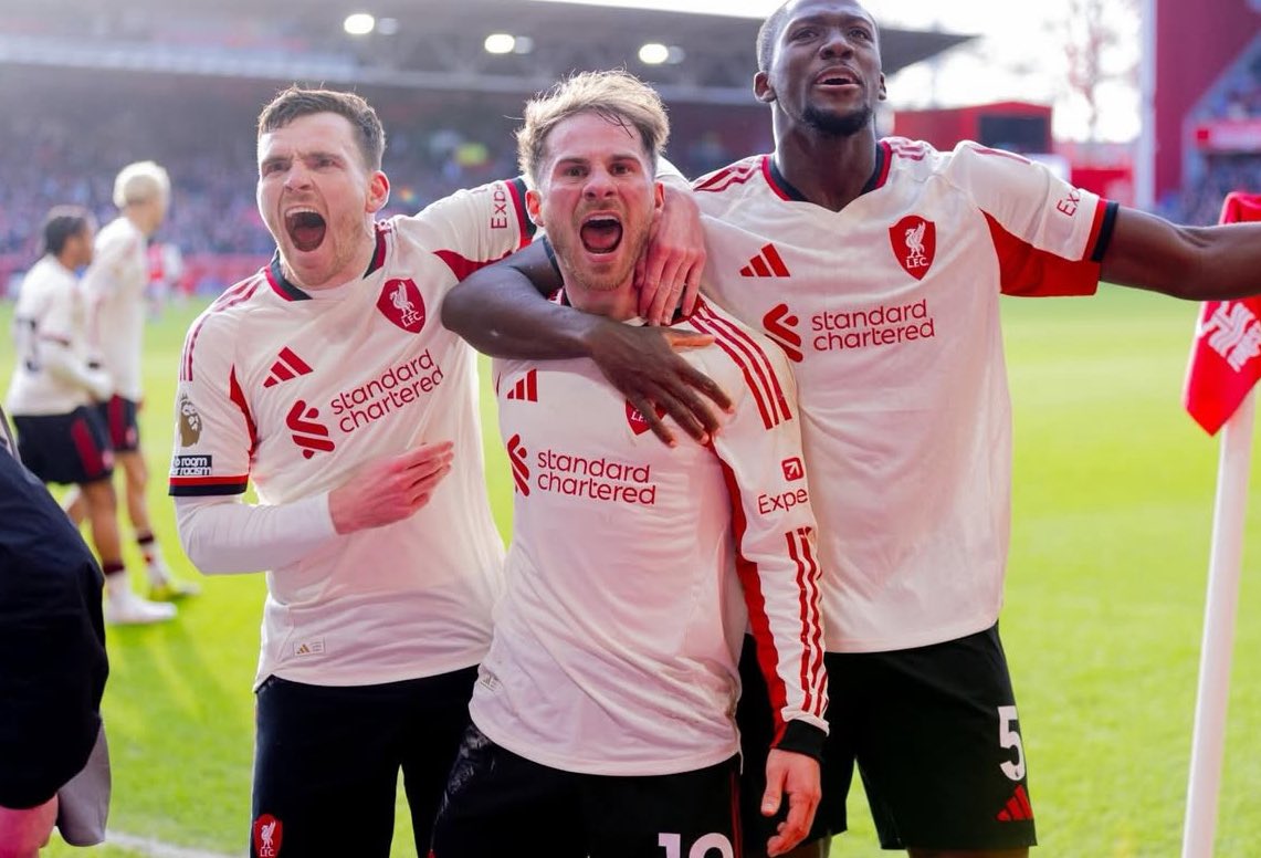 ليفربول يفوز على نوتنجهام بمشاركة صلاح.. وارسنال يستعد صدارة الدوري الإنجليزي