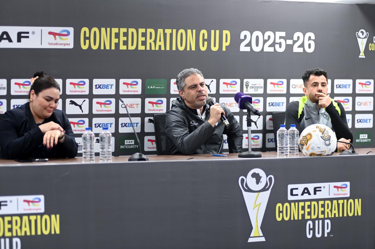 بيزيرا يقود هجوم الزمالك أمام المصري في الكونفدرالية