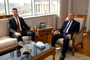 وزير الصناعة: خطة عاجلة لتعميق التصنيع المحلي وزيادة الاستثمارات